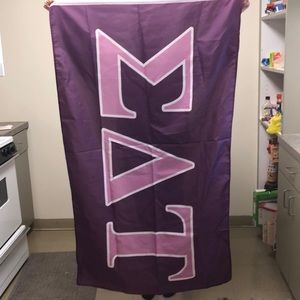 Sigma delta tau flag